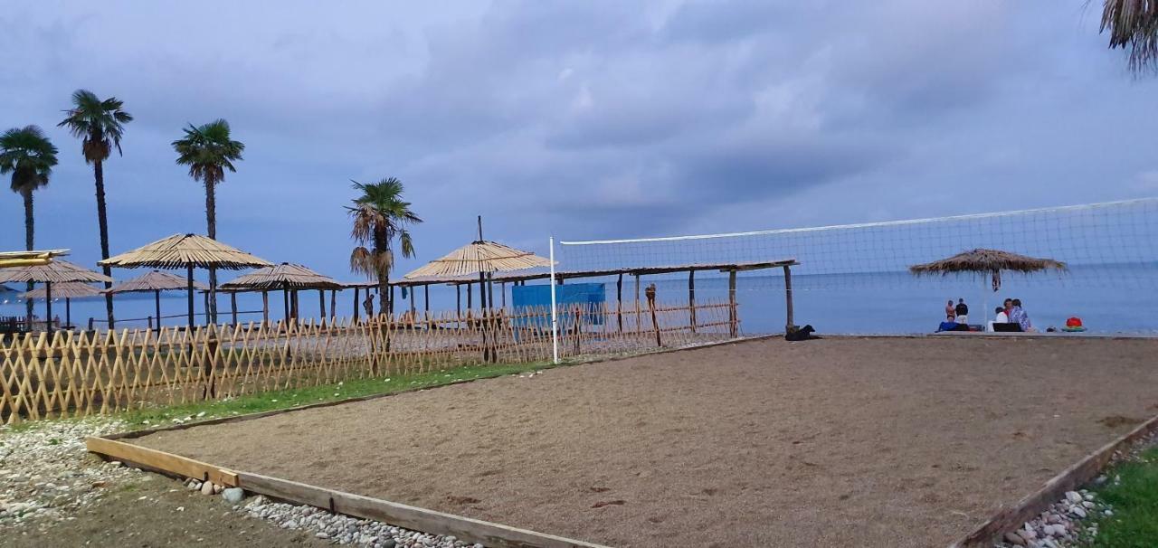 Gud House Hotel Gudauta Exterior foto
